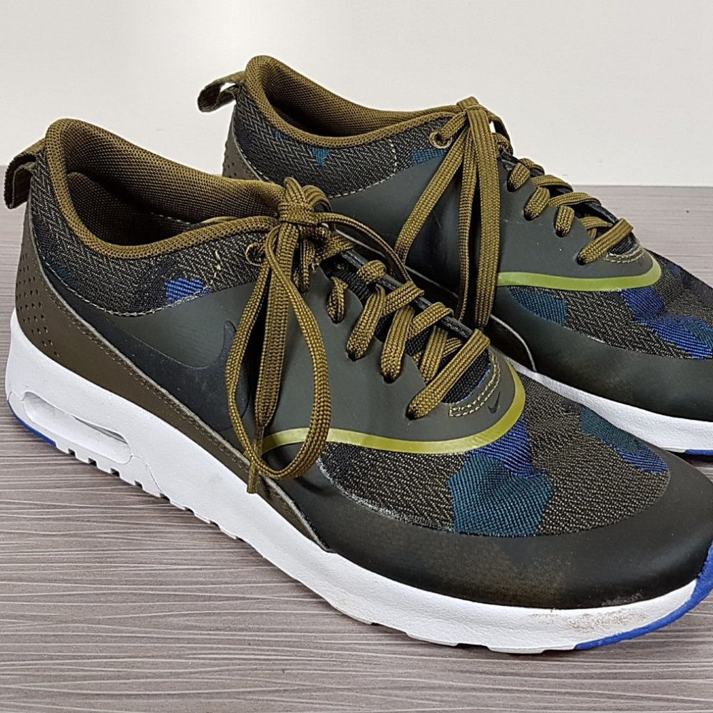 Nike Air Max Thea Sneaker Jaquard Olive/Dark Loden/Blue/Black, Womens Size 7 /38